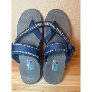 Skechers outdoor lifestyle blue plaid slip on sandals women’s size 8